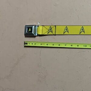 Buckle Down Yellow Star Trek Seatbelt Belt in great condition adjustable